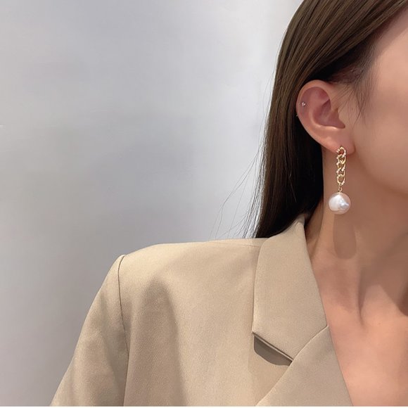 💙💕Last one Pearl Golden Chain Earrings - Picture 9 of 12